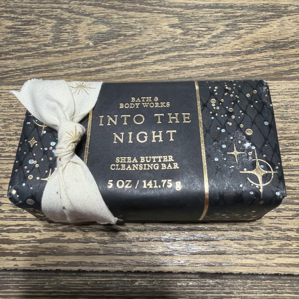 Bath & Body Works Into The Night Shea Butter Clensing Scented Soap Bar New
